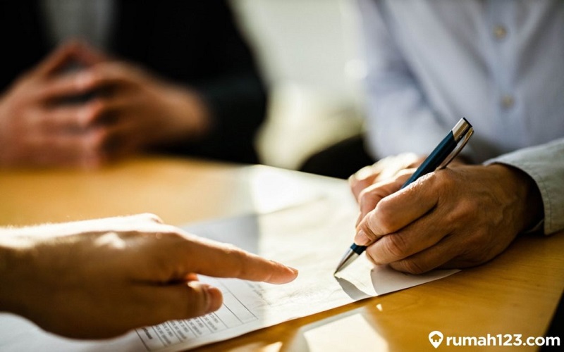 Apa Saja Dokumen Yang Diperlukan Saat Jual Beli Rumah