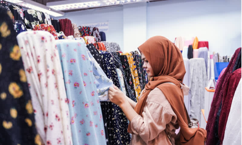 Inilah 5 Tips Hemat Belanja Baju Baru Lebaran Secara Tips Berbelanja Pakaian Dengan Anggaran Terbatas